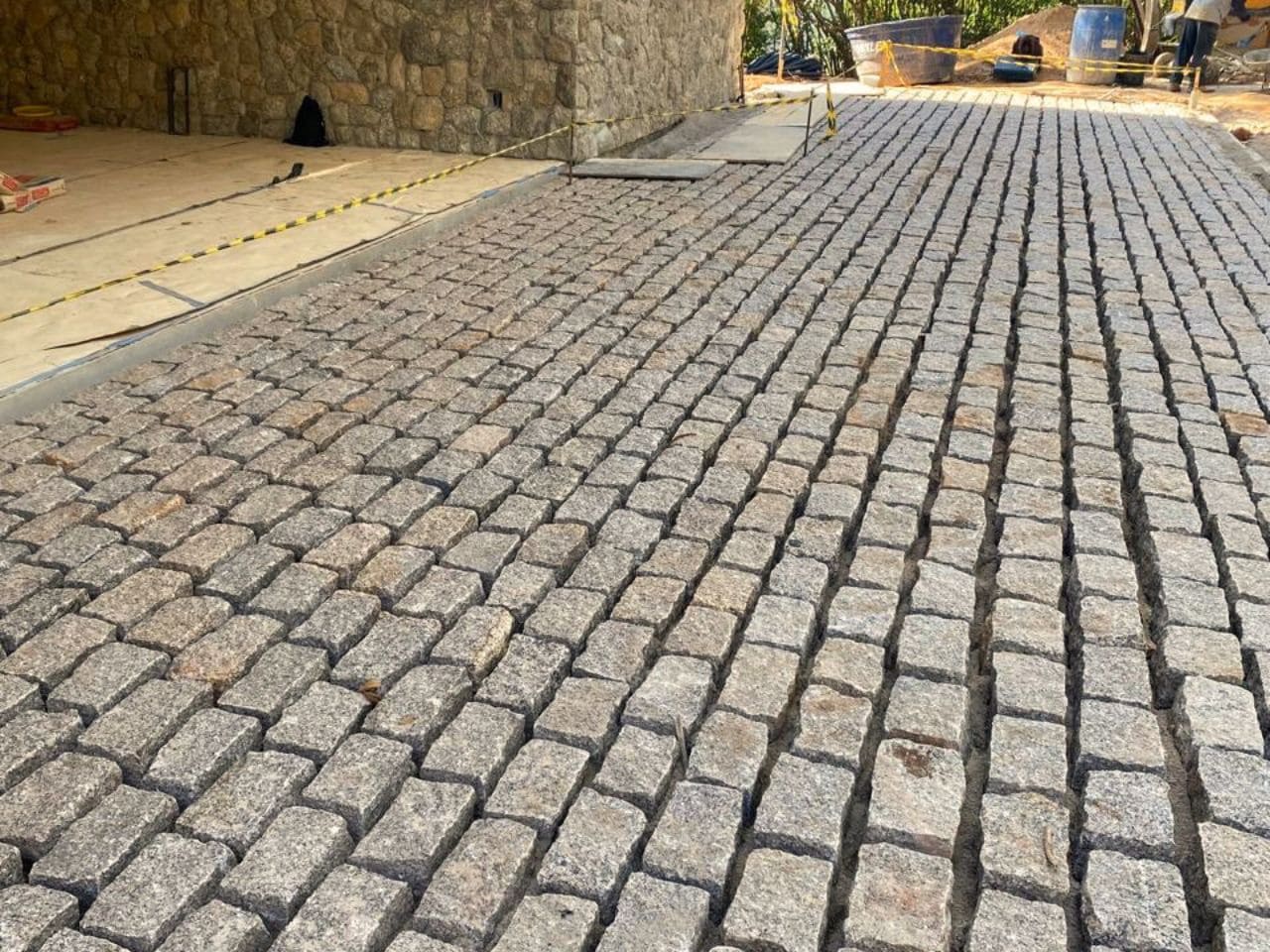 calçamento pedra paralelepipedo didi-pedras  